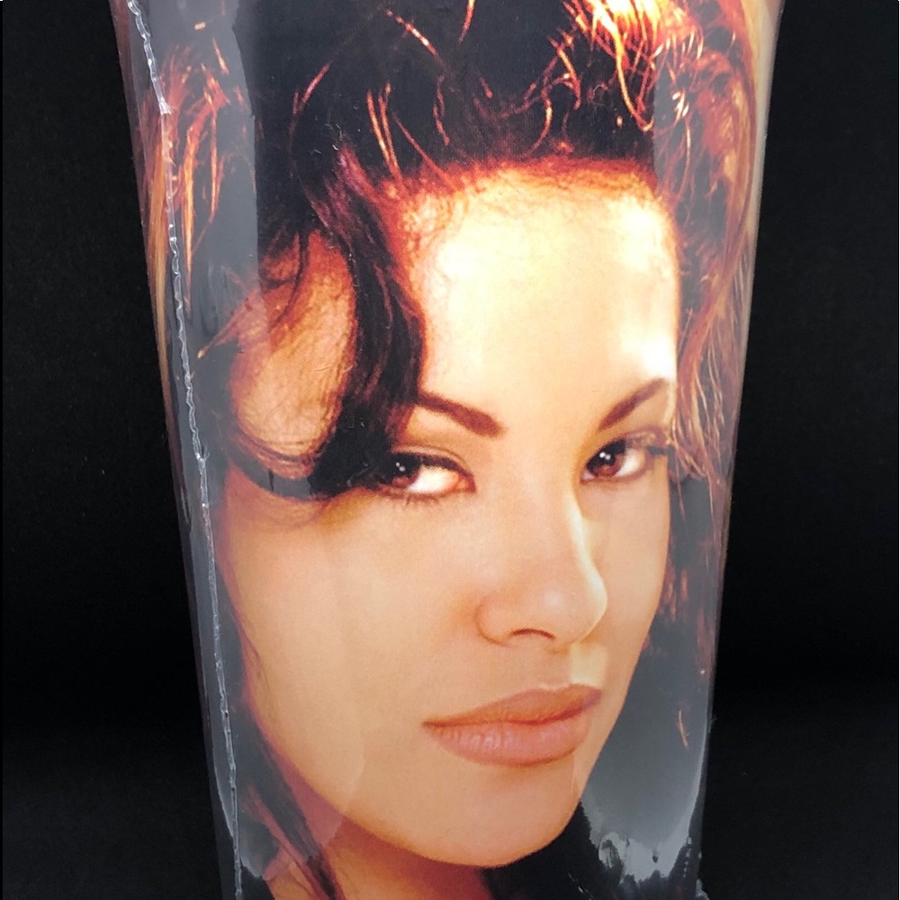 Selena Commemorative Cup #3